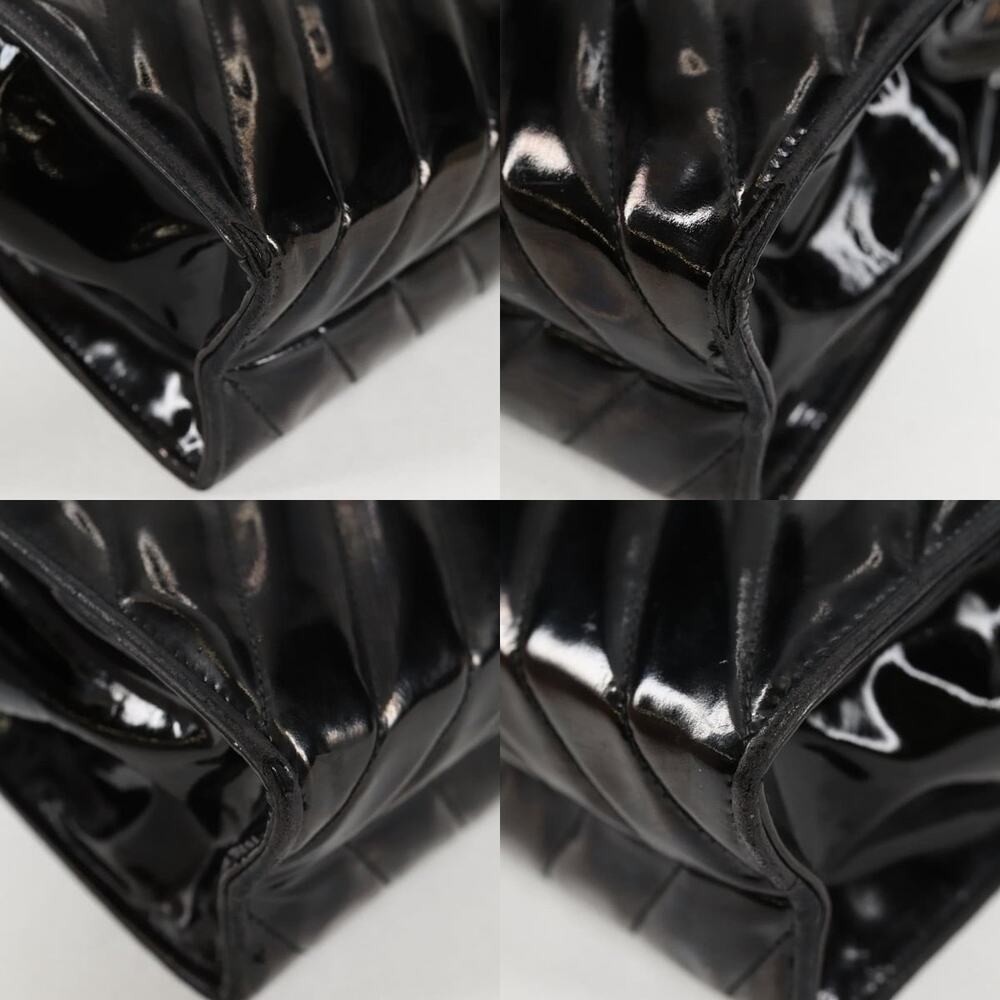 Chanel V Stitch Shoulder Bag - Picture 5 of 8